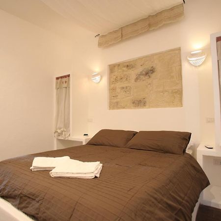 バーリ Rifugio Degli Svevi Bed & Breakfast エクステリア 写真